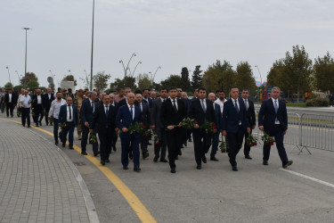 Yasamal rayonunda Anım Günündə şəhidlərimiz yad edilib