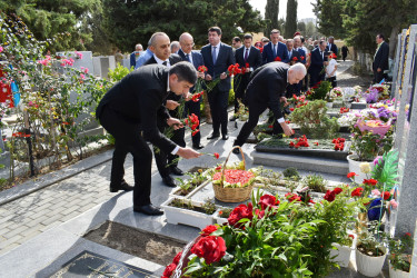 Yasamal rayonunda Anım Günündə şəhidlərimiz yad edilib