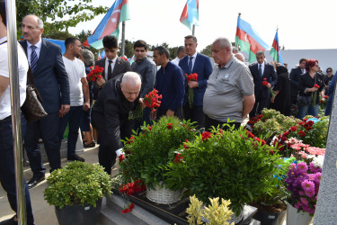 Yasamal rayonunda Anım Günündə şəhidlərimiz yad edilib