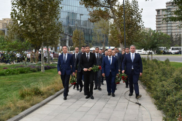 Yasamal rayonunda Anım Günündə şəhidlərimiz yad edilib