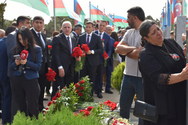 Yasamal rayonunda Anım Günündə şəhidlərimiz yad edilib