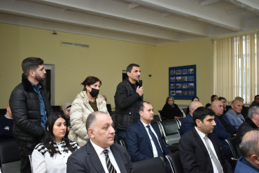 İcra Başçısı Yasamal sakinlərini dinlədi