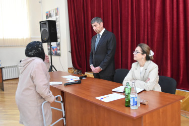 RİH Başçısı ərazidə Yasamal sakinləri ilə görüşdü, problem və qayğılarını dinlədi