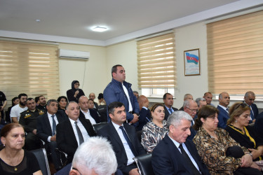 İcra Başçısı ərazidə Yasamal sakinləri ilə görüşdü, müraciətlərin həllinə dair göstərişlər verdi