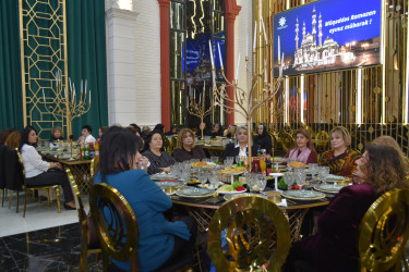 Yasamal rayonunda iftar süfrəsi açılıb