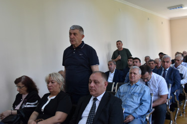 İcra Başçısı ərazidə sakinlərlə görüşdü,  problemlərinin həllinə dair göstərişlər verdi