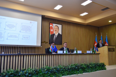 İstehlak bazarında fəaliyyət göstərən sahibkarlıq subyektləri ilə maarifləndirici görüş keçirilib