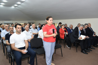 Sakinlərin müraciətləri diqqət mərkəzində: Yasamal rayonunda növbəti səyyar qəbul keçirilib