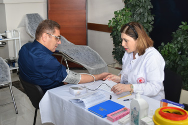 Yasamal rayonunda “Talassemiyasız həyat naminə” qanvermə aksiyası keçirildi