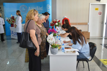 Yasamal rayonunda qadınların onkoloji müayinəsi təşkil olunub