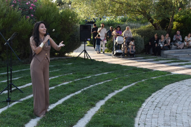 Yasamal rayonunda yay konsertləri davam edir