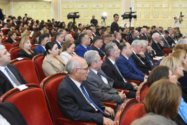 Yasamal rayonunda Prezident İlham Əliyevin Yeni Azərbaycan Partiyasının VIII Qurultayındakı nitqindən irəli gələn vəzifələr müzakirə olunub