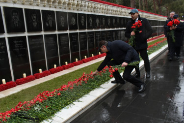 Yasamal rayon ictimaiyyəti  20 yanvar şəhidlərini yad edib