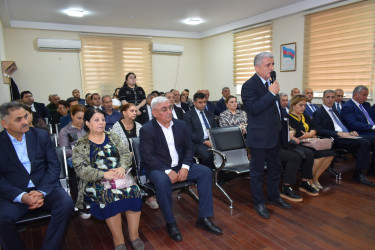 İcra Başçısı ərazidə Yasamal sakinləri ilə görüşdü, müraciətlərin həllinə dair göstərişlər verdi