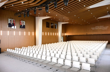 Azərbaycan Respublikasının Prezidenti İlham Əliyev Dövlət Gömrük Komitəsinin yeni inzibati binasının açılışında iştirak edib