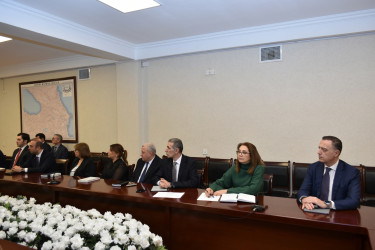 “Dövlət qulluğunda vəzifələrin və ehtiyat kadrların idarə edilməsi” mövzusunda təlim keçirilib