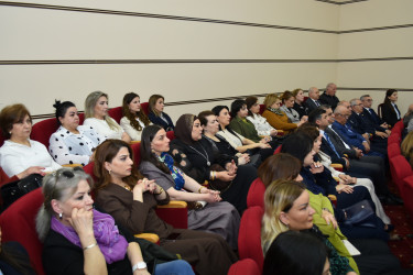 Yasamal rayonu Ulu Öndərin əziz xatirəsini uca tutur