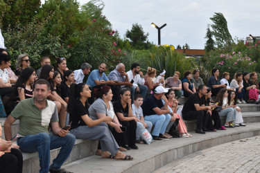 Yasamal rayonunda axşam konsertləri davam edir