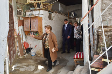 İcra Başçısı sakinlər üçün səyyar qəbul keçirdi, sual və müraciətlərinə cavablar verdi