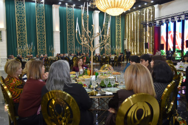 Yasamal rayonunda iftar süfrəsi açılıb