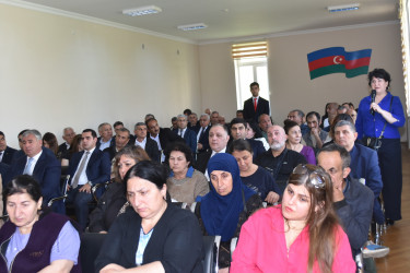 İcra başçısı sakinlərlə görüşdü, xidmət və qurumlardan daha operativ iş tələb etdi