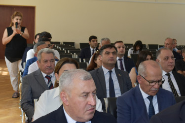 İcra başçısı ərazidə Yasamal sakinləri ilə görüşdü,  problem və qayğılarını dinlədi