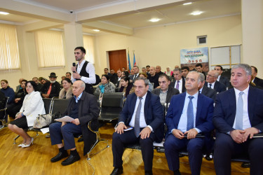 RİH başçısı təklif və müraciətləri qəbul etdi