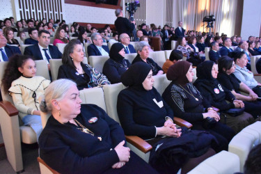 Yasamal rayonunda İlaxır Çərşənbə münasibətilə bayram konserti keçirilib