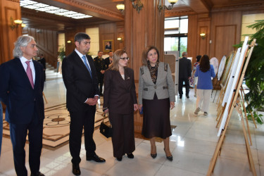 Yasamal rayonu Ulu Öndərin əziz xatirəsini uca tutur