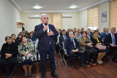 İcra Başçısı ərazidə Yasamal sakinləri ilə görüşdü, müraciətlərin həllinə dair göstərişlər verdi