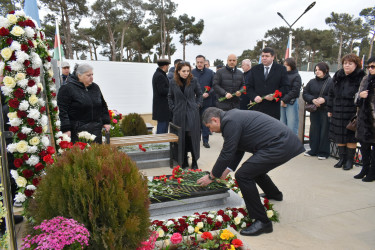 Tehrandakı səfirliyimizdə həlak olan şəhid yad edlib