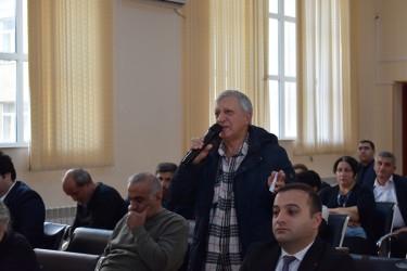 RİH Başçısı Yasamal sakinlərini dinlədi