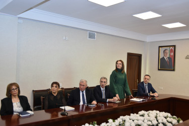 “Dövlət qulluğunda vəzifələrin və ehtiyat kadrların idarə edilməsi” mövzusunda təlim keçirilib