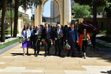 Yasamal rayonunda görkəmli oftalmoloq Zərifə xanım Əliyevaya həsr olunmuş konfrans keçirildi