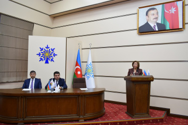 Yasamal ictimaiyyəti Müstəqilliyin Bərpası Gününü qeyd edir