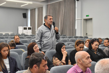 Sakinlər İcra Başçısı ilə görüşdülər, təklif, müraciət və şikayətlərini çatdırdılar