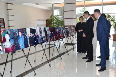 Yasamal Rayon İcra Hakimiyyətinin kollektivi Ulu Öndərin xatirəsini anıb