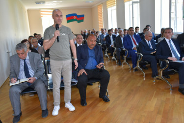 İcra Başçısı ərazidə sakinlərlə görüşdü,  problemlərinin həllinə dair göstərişlər verdi