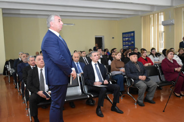 İcra Başçısı ərazidə sakinlərlə görüşdü, xidmət rəhbərlərinə göstərişlər verdi