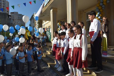 Yasamal rayonunun ümumtəhsil məktəblərində "Bilik günü" qeyd olunub