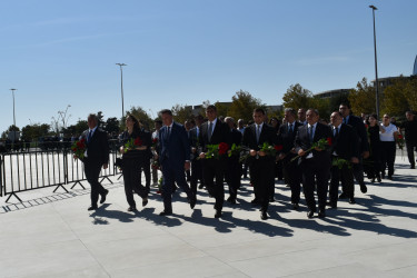 Yasamal ictimaiyyəti Zəfər parkını ziyarət etdi