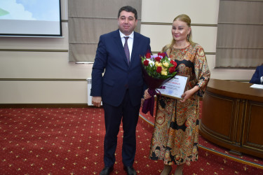 Yasamal ictimaiyyəti Müstəqilliyin Bərpası Gününü qeyd edir