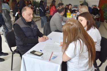 Yasamal rayonunda “Talassemiyasız həyat naminə” qanvermə aksiyası keçirildi