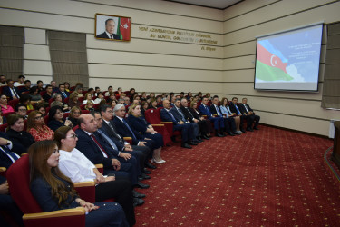Yasamal ictimaiyyəti Müstəqilliyin Bərpası Gününü qeyd edir