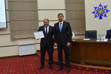 Yasamal rayonu Ulu Öndərin əziz xatirəsini uca tutur