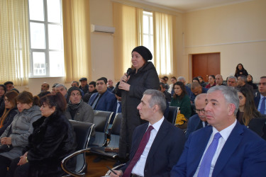 Yasamalda əhali ilə görüş: İcra Başçısı sakinləri dinlədi