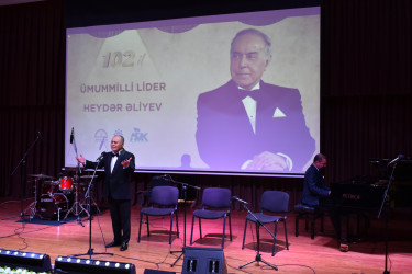 Yasamal rayon ictimaiyyəti Ulu Öndərin xatirəsini əziz tutur