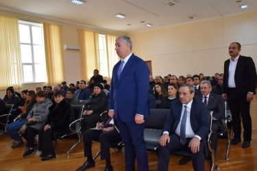 Yasamalda əhali ilə görüş: İcra Başçısı sakinləri dinlədi