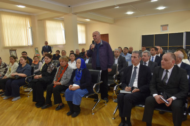 İcra Başçısı Yasamal sakinləri ilə görüşdü