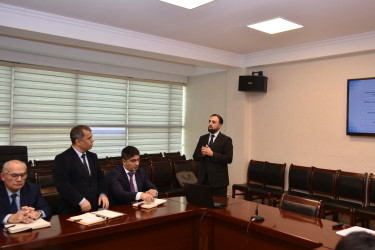 “Dövlət qulluğunda vəzifələrin və ehtiyat kadrların idarə edilməsi” mövzusunda təlim keçirilib